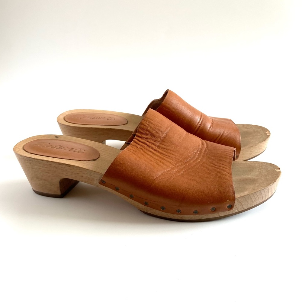 MADEWELL • The Evelyn Clog Slide Sandal in Burnished Caramel - Picture 12 of 16